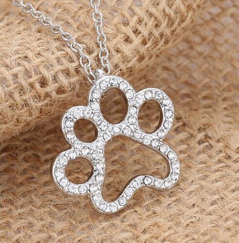 Mejor Pets Dog Paw Pendant Necklace
