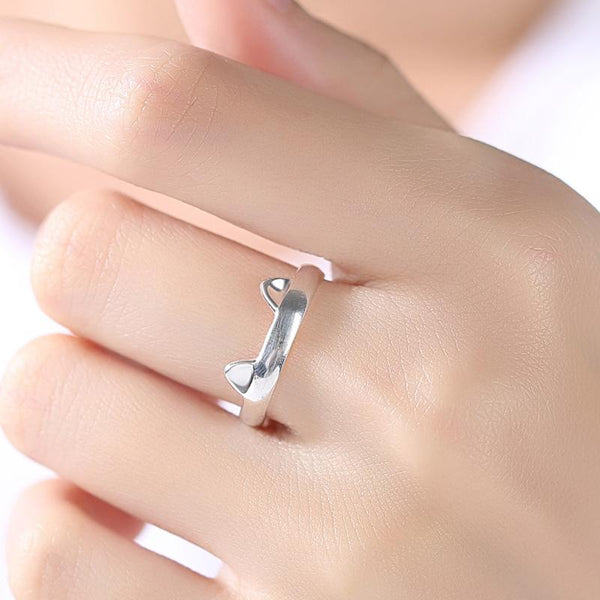 Mejor Pets Pet Cat Ear Adjustable Ring