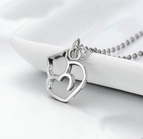 Mejor Pets Sterling Silver Lovely Cat Pendant Necklace